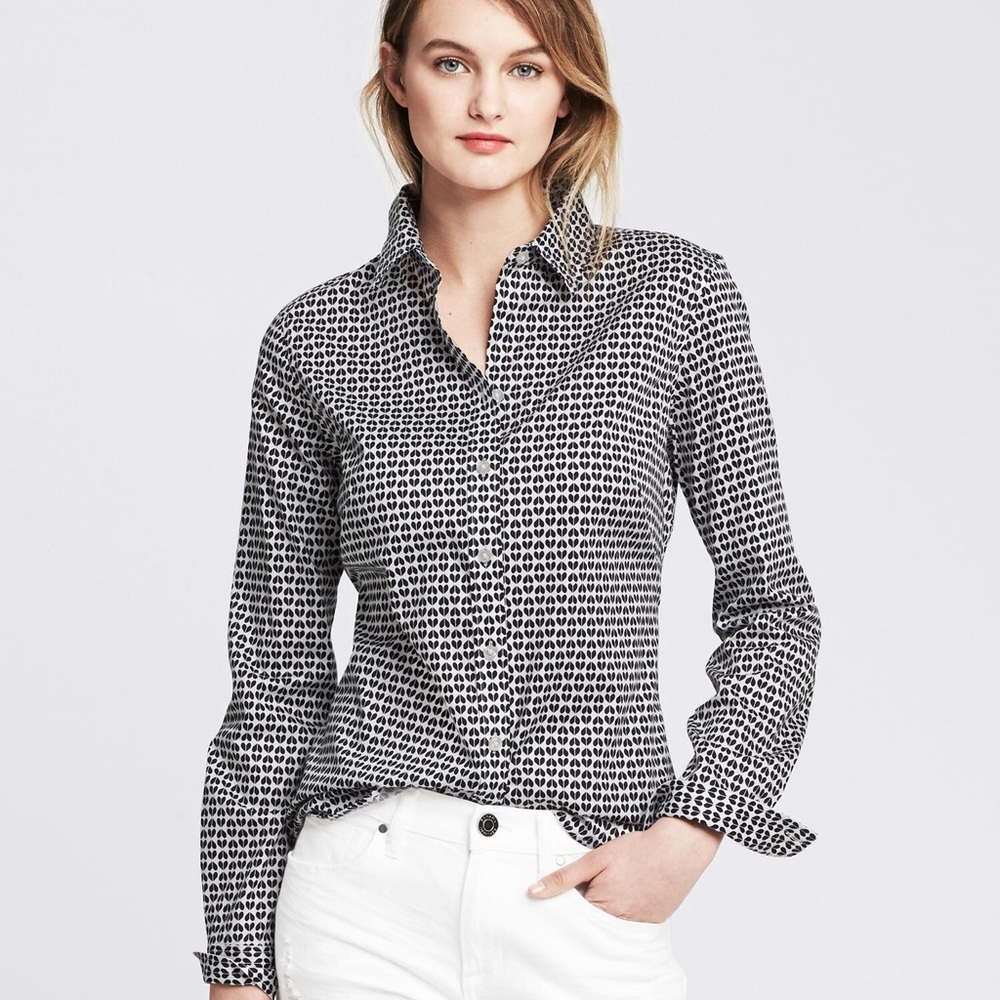 Banana republic heart print dress shirt